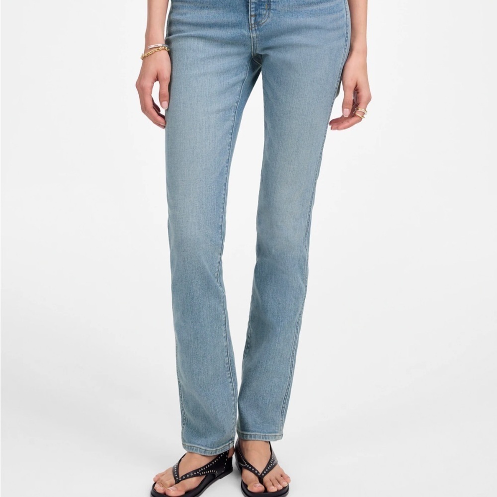 Madewell Stovepipe Straight Leg Jeans in Light Blue Wash